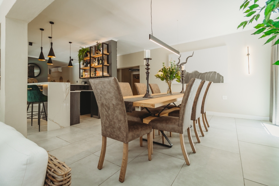 5 Bedroom Property for Sale in Heather Park Western Cape